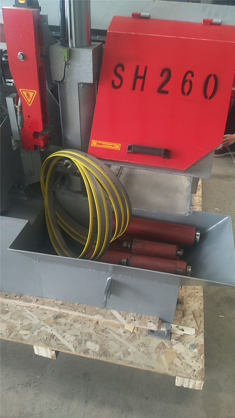 mmexport1555058704672.jpg